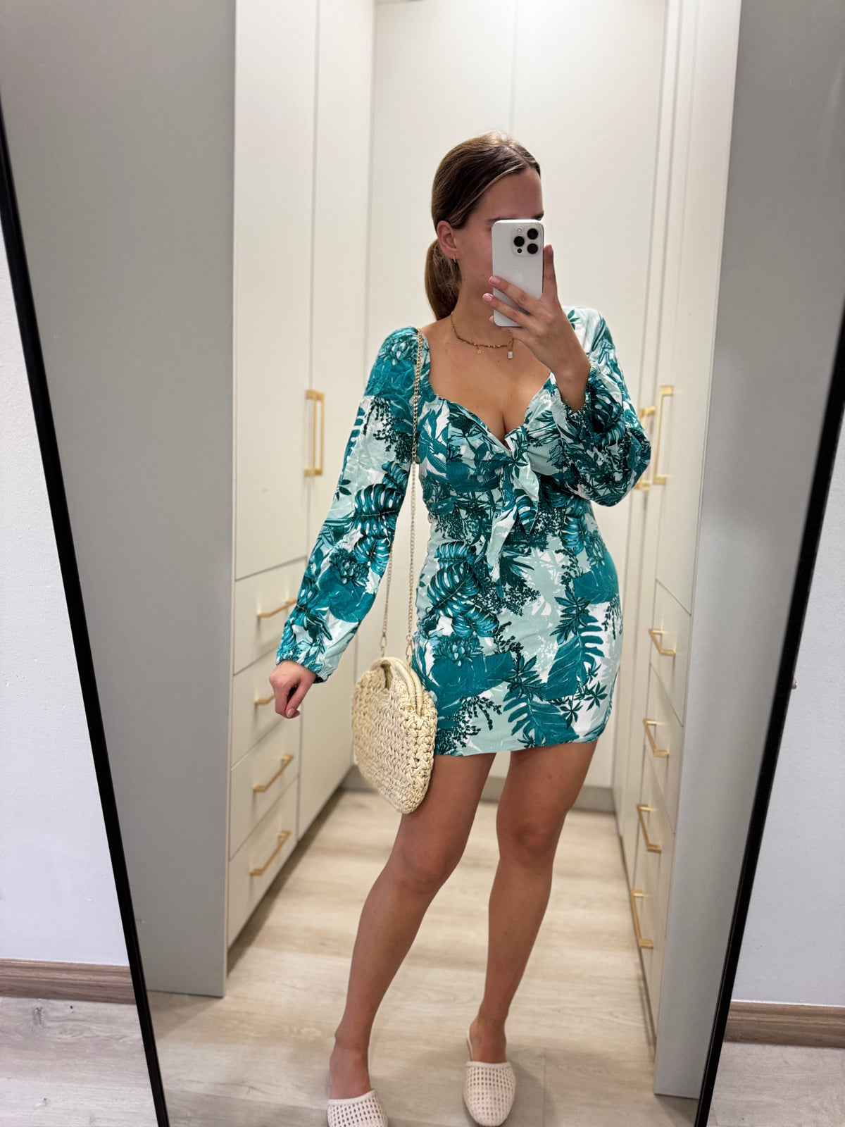 GUESS floral dress (Q)