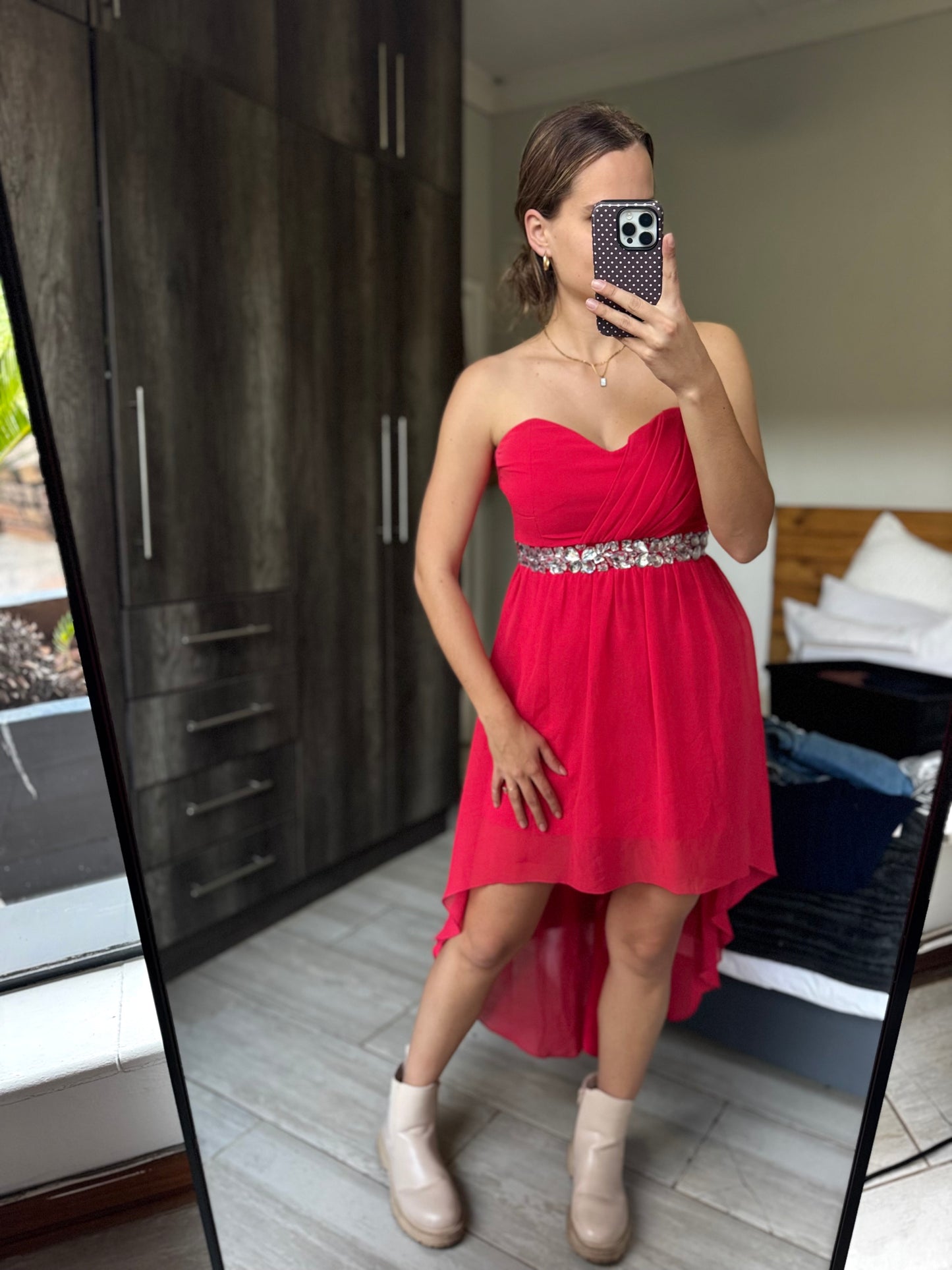 Pretty dress (X)
