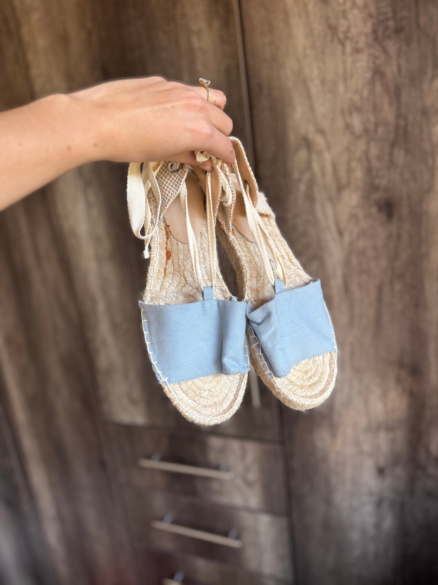 Woolworths blue sandals (X1)