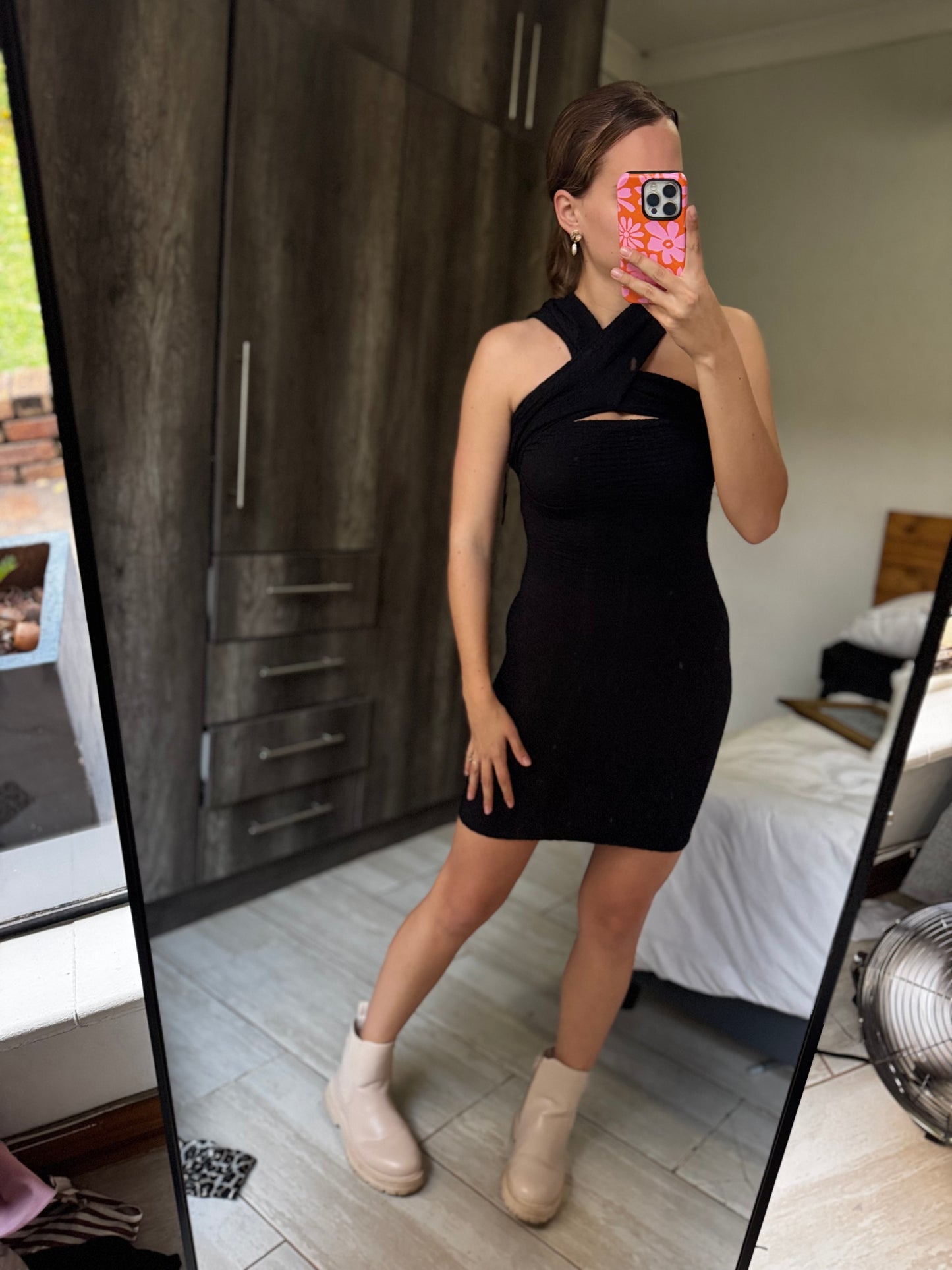 H&M black dress (FF)
