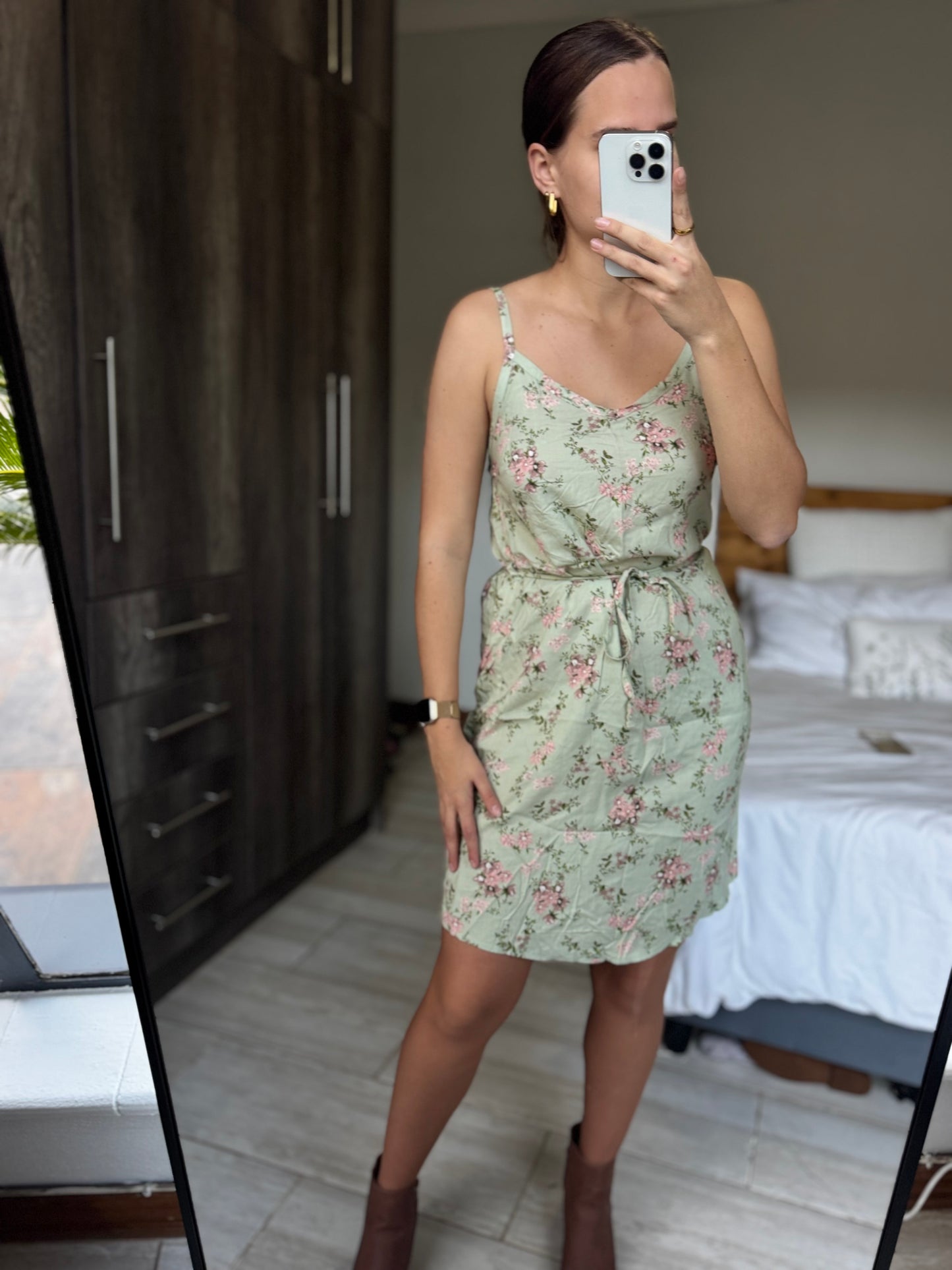 Green floral dress (AA)