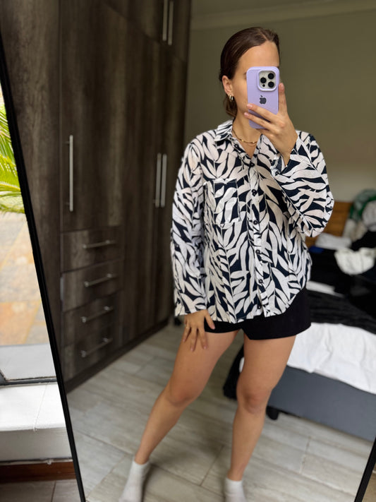 Floral top (X6)