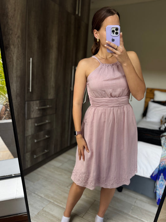 Pretty dress (G)