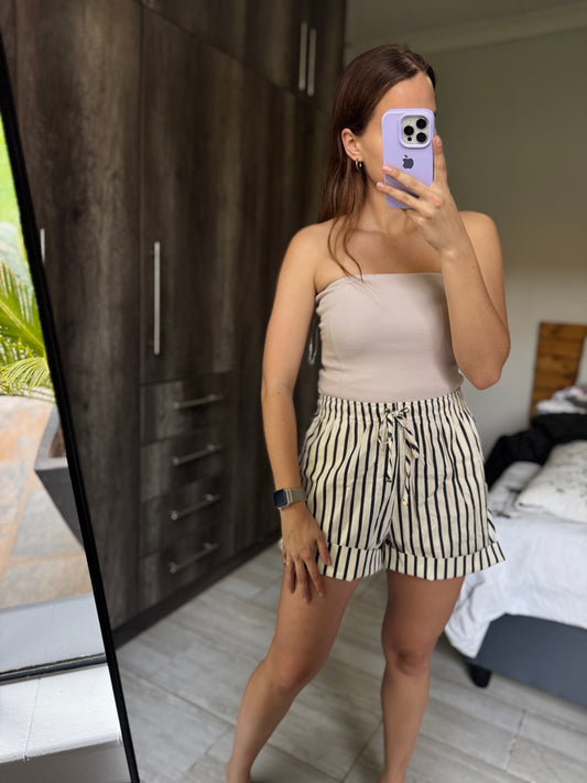 BRAND NEW H&M striped shorts (DD)