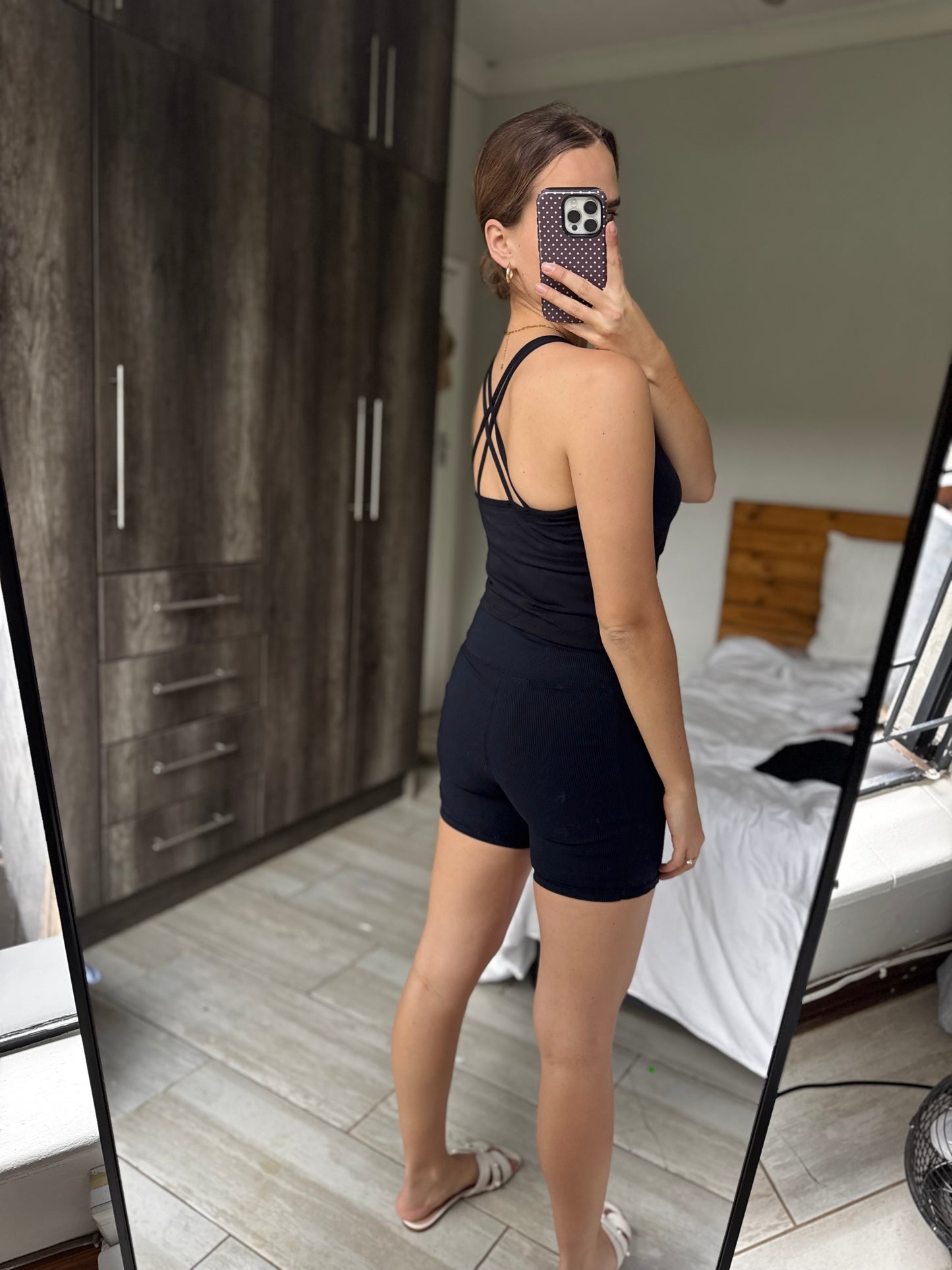 Cotton on gym top (L)