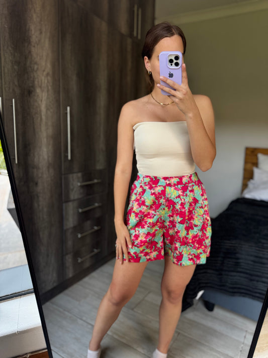 Pretty shorts (F)