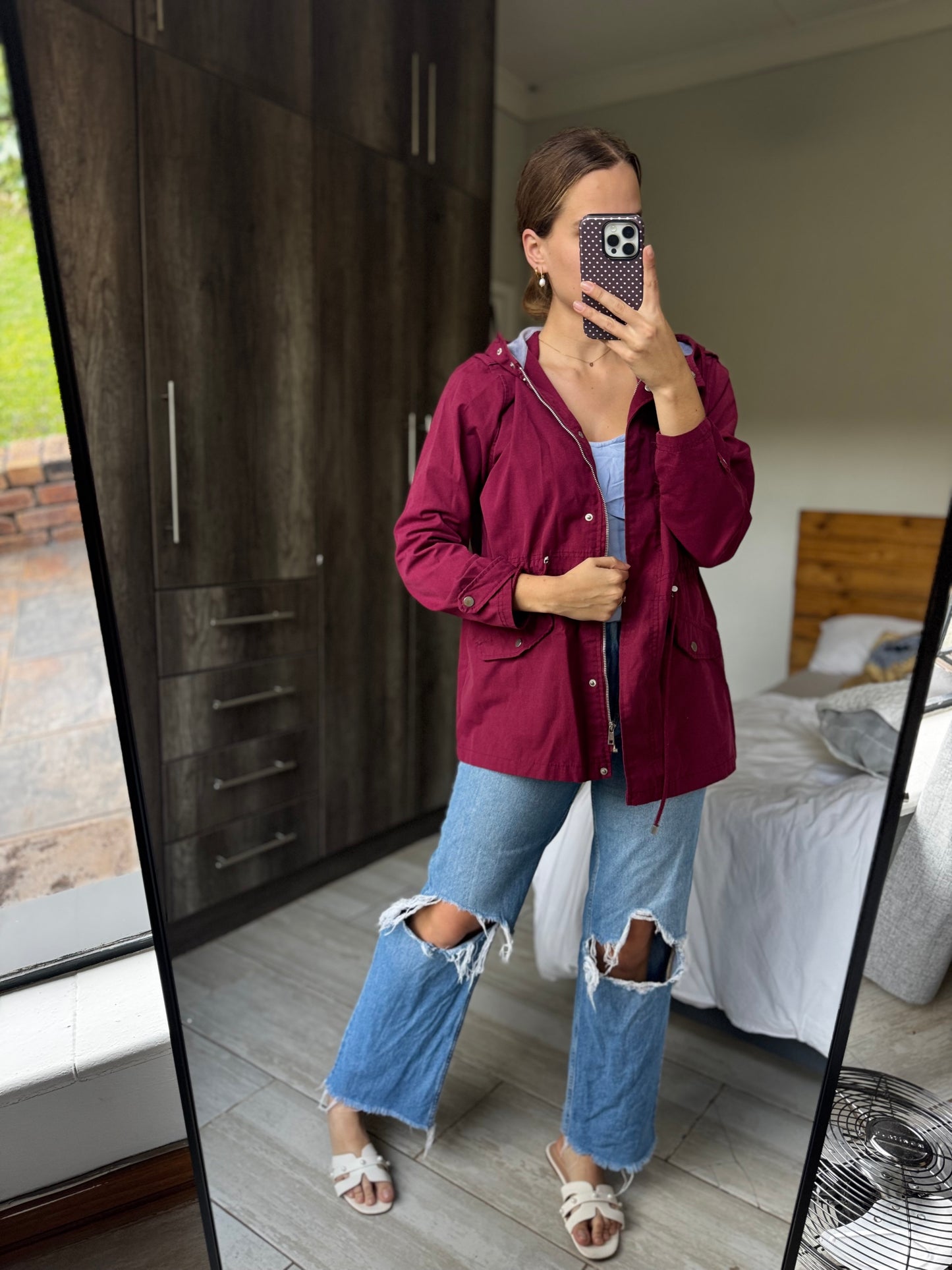 Maroon jacket (K)