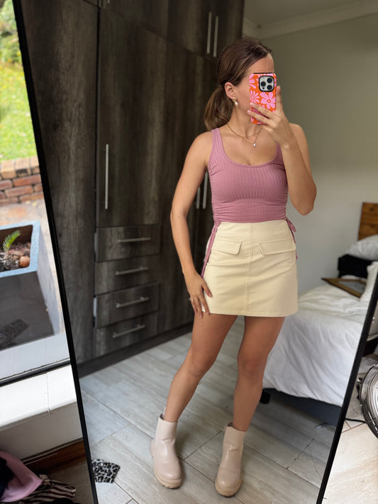 Pink ribbed top (FF)