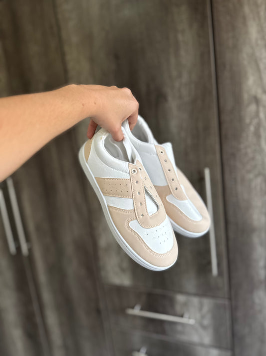 Brand New sneakers (CC)
