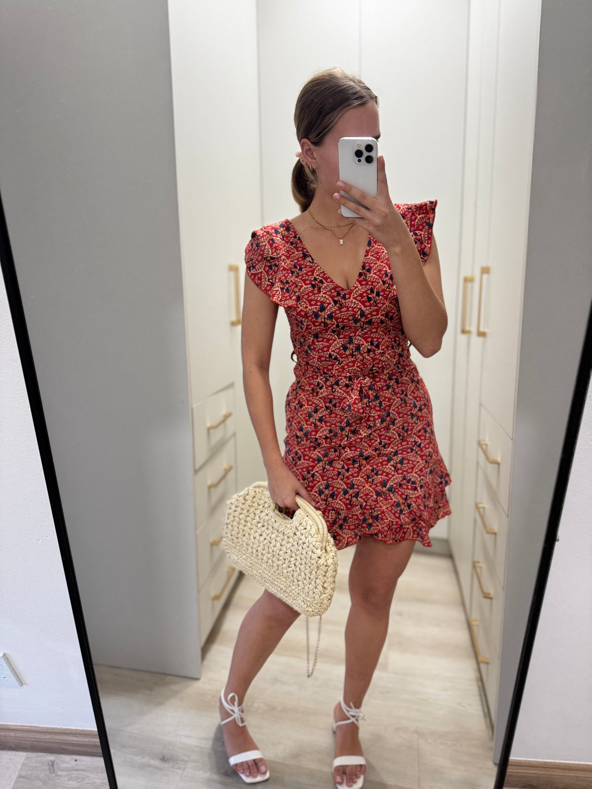 Floral dress (V)