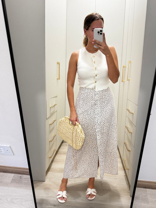 Polka dot skirt (X)
