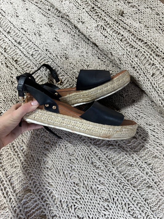 Woolworths sandals (X)
