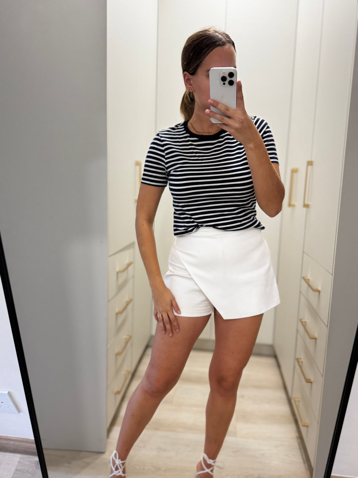 Woolworths striped top (X1)