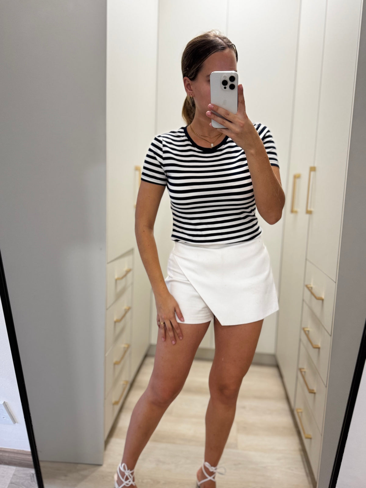 Woolworths striped tee (Y)