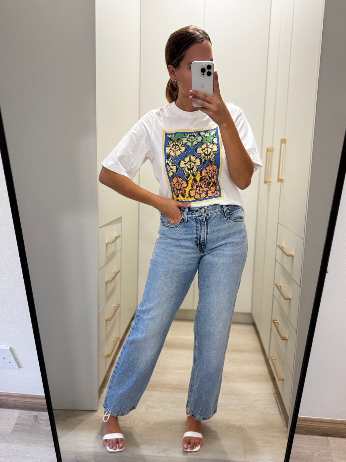 POETRY white tee (X1)