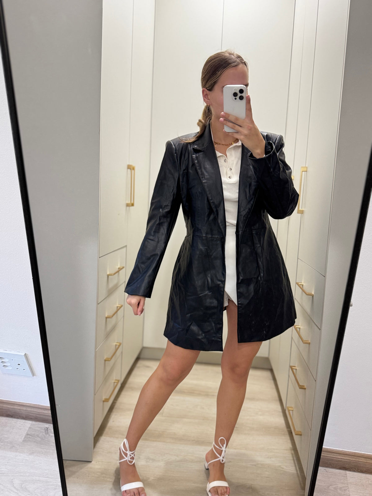 Leather coat (Z)